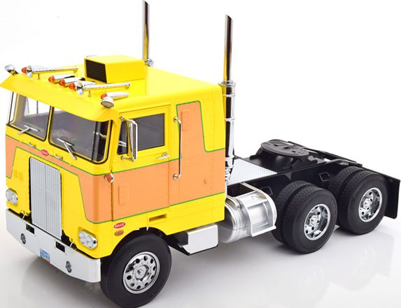 楽天市場】ミニカー 1/18 ROAD-KINGS ピータービルト トレーラー