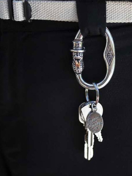 楽天市場】PEANUTS&CO. ピーナッツカンパニー 【 Peanuts Carabiner