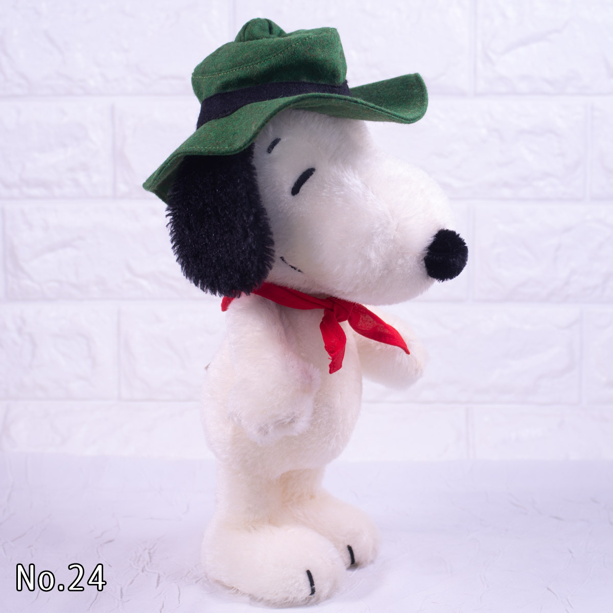 楽天市場】スヌーピー ビーグル・スカウトリーダー 50周年記念 steiff