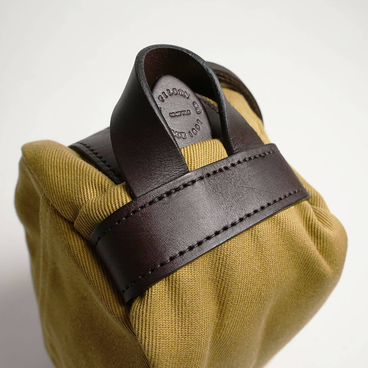 楽天市場】【クーポン配布中】フィルソン FILSON トラベル キット