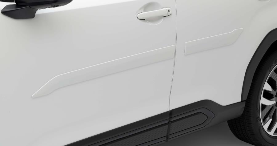 楽天市場】フォレスター用 スバル純正ボディサイドモールディング ドア