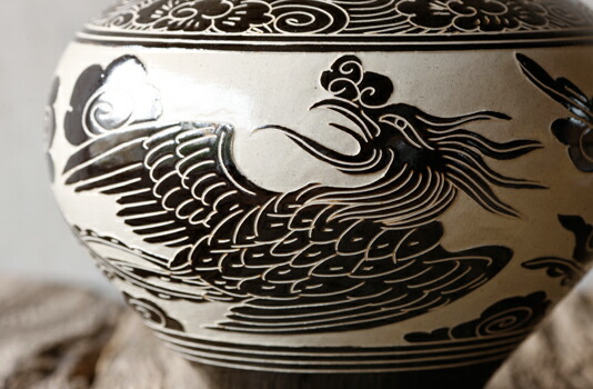 楽天市場】磁州窯の掻き落とし壺【鳳凰】（約）最大直径31×高さ25cm