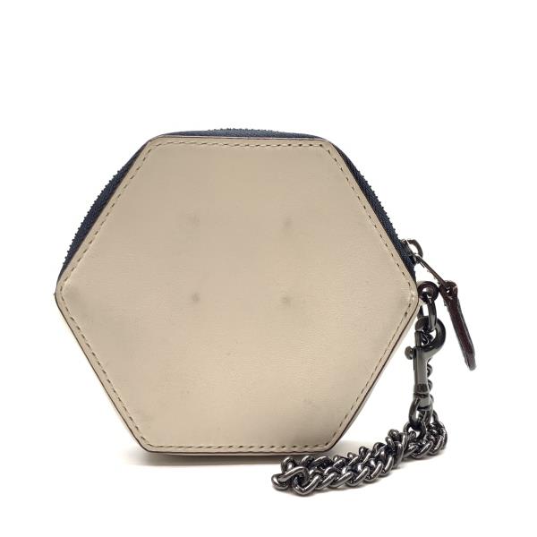 楽天市場】COACH コーチ STAR WARS スターウォーズ F88490 ラウンド