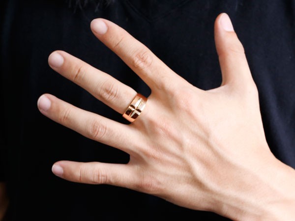 楽天市場】18金 リング メンズ クロス幅広 ピンクゴールドk18 18k 指輪