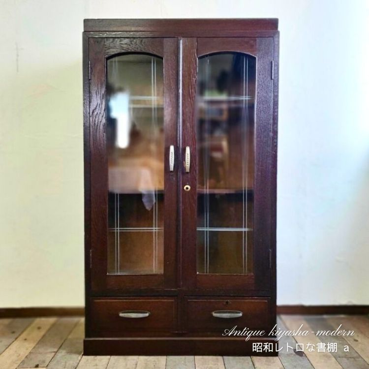 楽天市場】アンティーク家具 昭和レトロな書棚 a 木製 横66cm 奥行