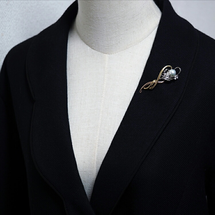 楽天市場】K18 トリカラー 南洋真珠 デザイン ブローチ 天然ダイヤ付き