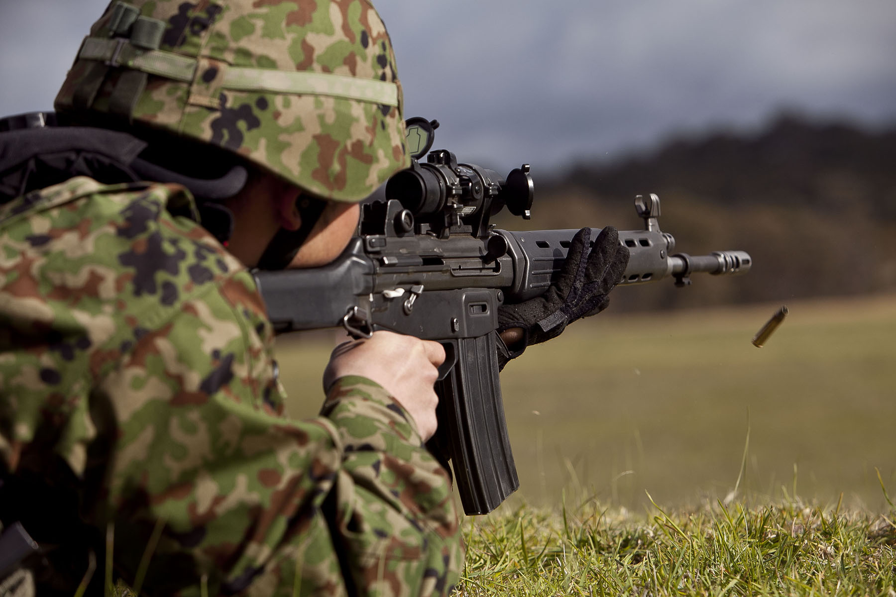 楽天市場】陸上自衛隊 89式小銃用 光像式照準器 89式照準器 照準補助具