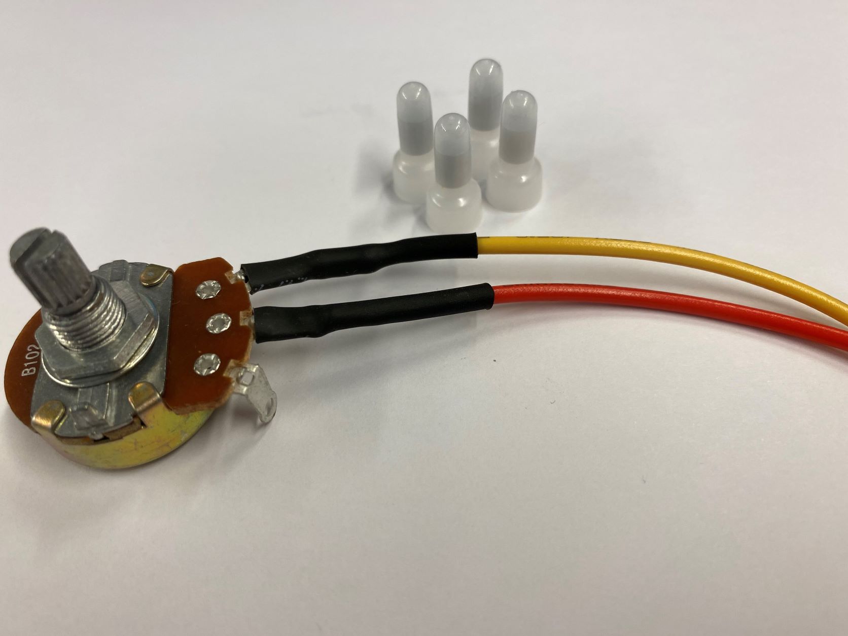 楽天市場】【全国送料無料】パチスロ用ボリューム 配線15センチ付 圧着