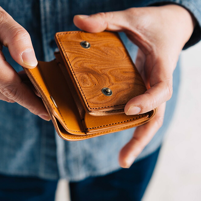 楽天市場】MAGNET マグネット 3Fold Compact Wallet コンパクト