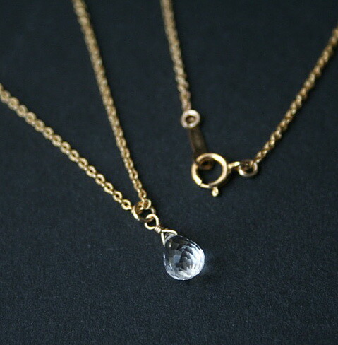 楽天市場】【再入荷】クリスタル（水晶）一粒 ネックレス（ブリオ