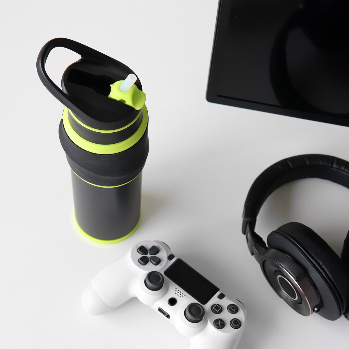 楽天市場】水筒 650ml ストロー ステンレス 保冷専用 ゲーミングボトル