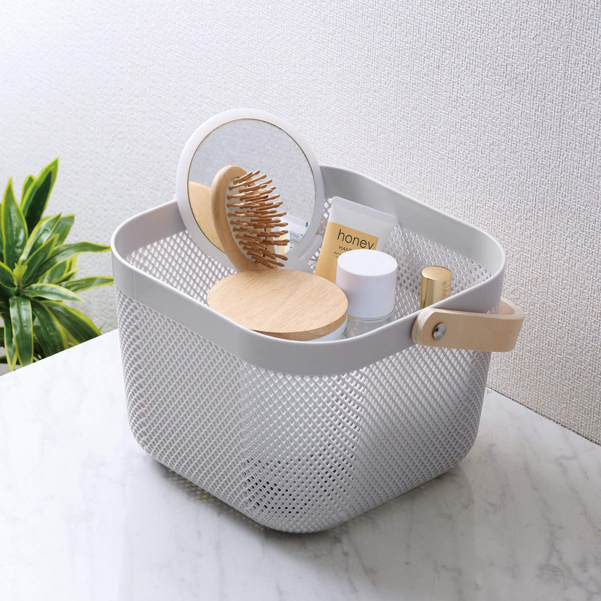 楽天市場】かご 木製 持ち手付き スクエアバスケット 幅24×奥行24×高さ