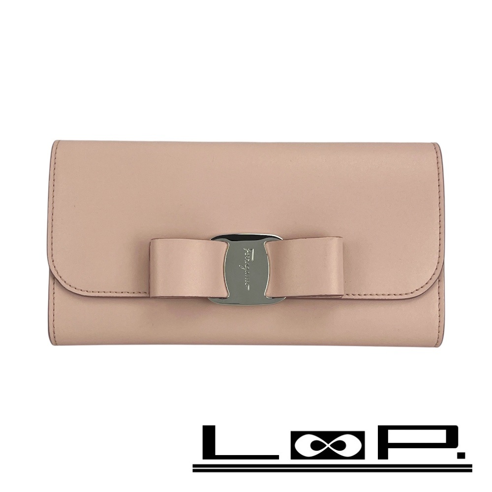 楽天市場】フェラガモ 長財布 未使用の通販