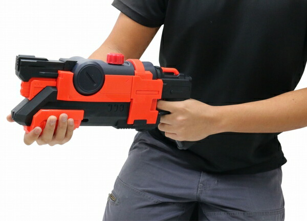 楽天市場】【水鉄砲 強力 ウォーターガン】 水ピストル エアクリムゾン