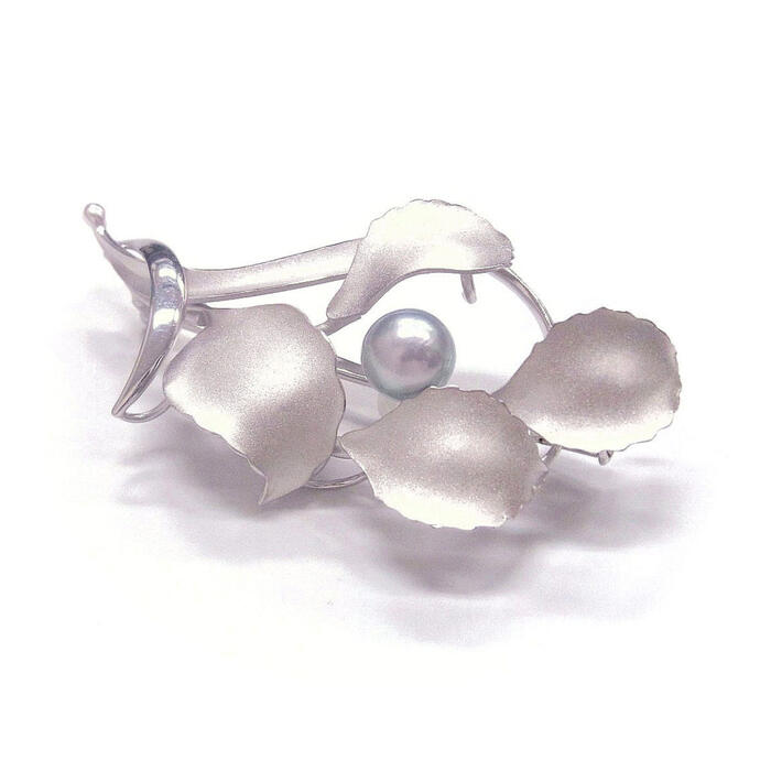 楽天市場】アコヤ真珠 パールブローチ 7-7.5mm ナチュラルグレー 無調