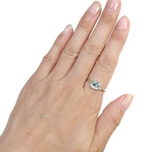 楽天市場】アクアマリン 指輪 大粒 一粒 k18 アクアマリンリング