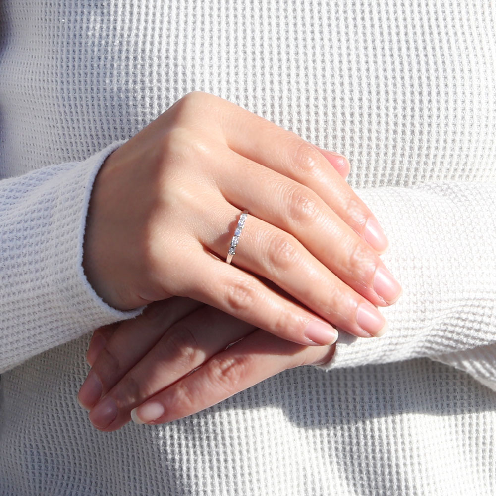 楽天市場】プラチナ ダイヤモンド 指輪 リボン リング ピンキーリング