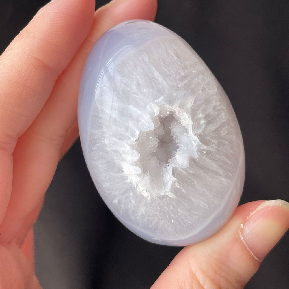 楽天市場】瑪瑙 メノウ アゲート たまご エッグ 卵型 ザクザク