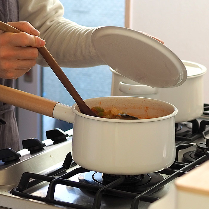 楽天市場】カイコ 片手鍋 / kaico / 琺瑯 小泉誠 kaiko 調理道具