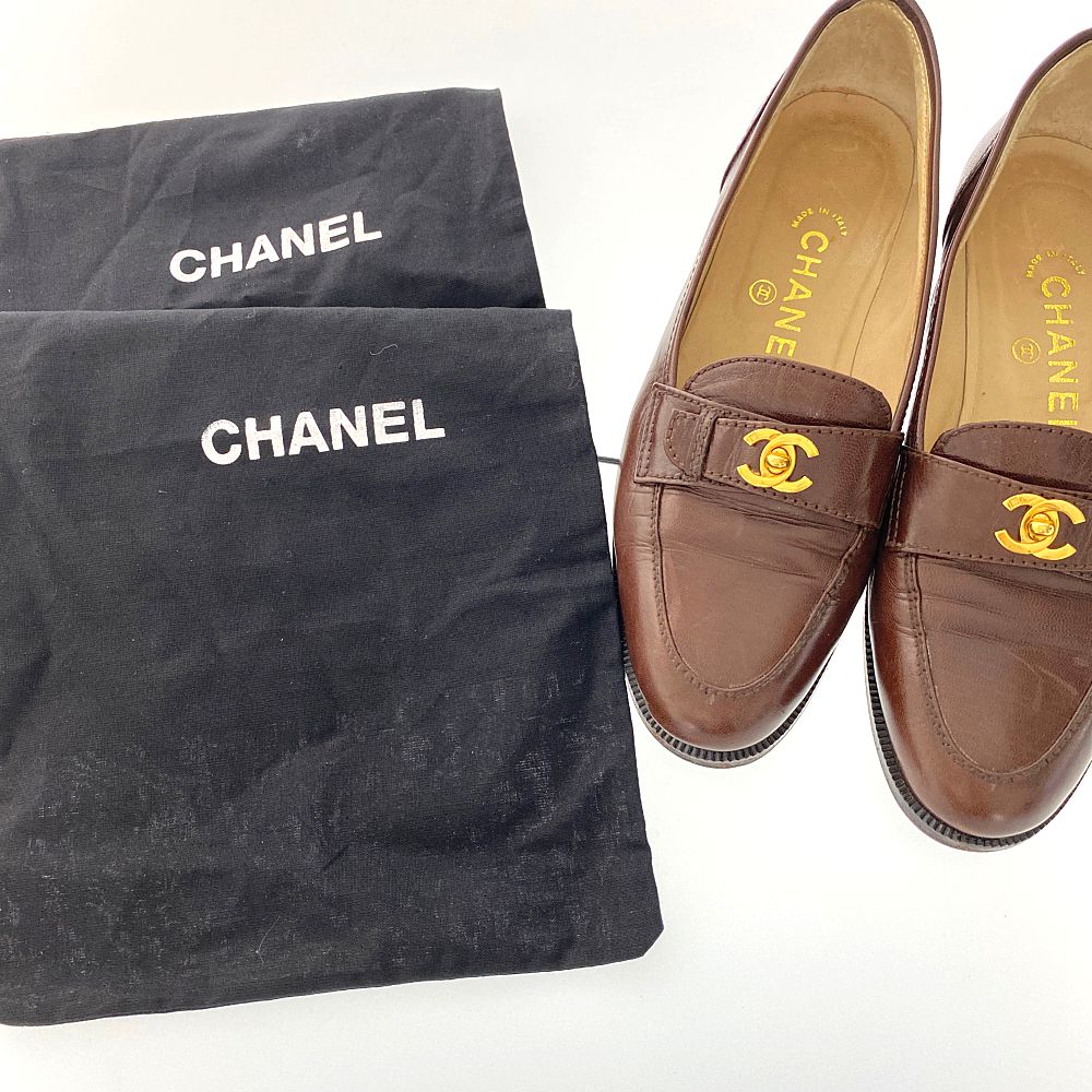 楽天市場】シャネル ココマークターンロック金具・レザーローファー 靴