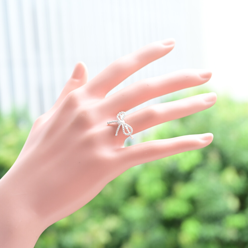 楽天市場】TIFFANY ＆ Co. ティファニー ツイスト リボン リング 指輪