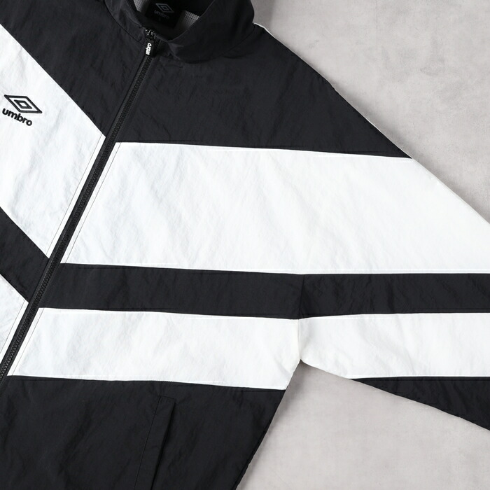 楽天市場】UMBRO 【別注】ナイロンジップジャケットRight-on ライト