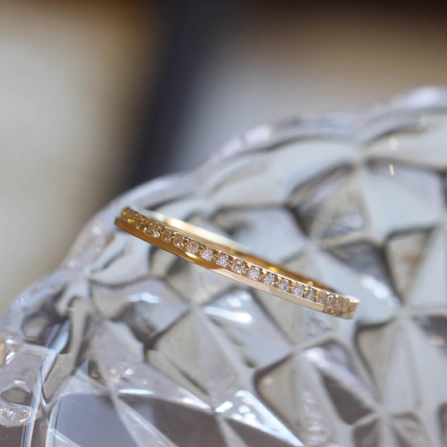 楽天市場】18金 K18 ハーフエタニティ リング 指輪 ゴールド レディス