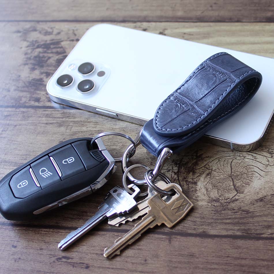 楽天市場】＼期間限定・50%OFF／ キーホルダー ベルトループ