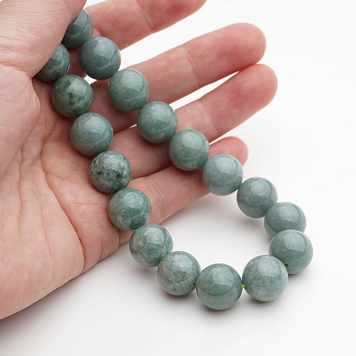 楽天市場】【高品質】天然本翡翠AAA 12mm ミャンマー産 ブレスレット