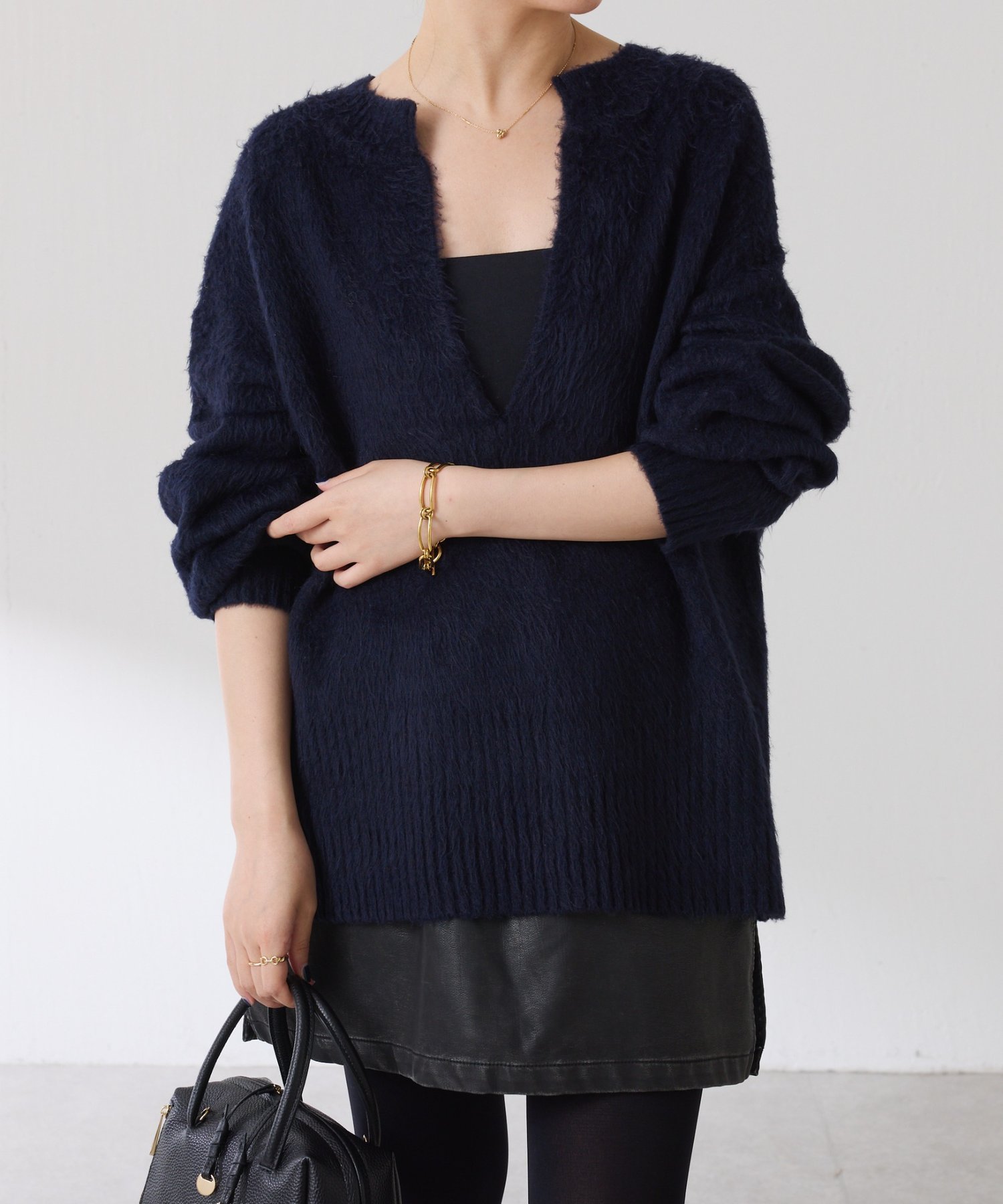 COLLAGE GALLARDAGALANTE｜エアリー深Vニット | Rakuten Fashion(楽天