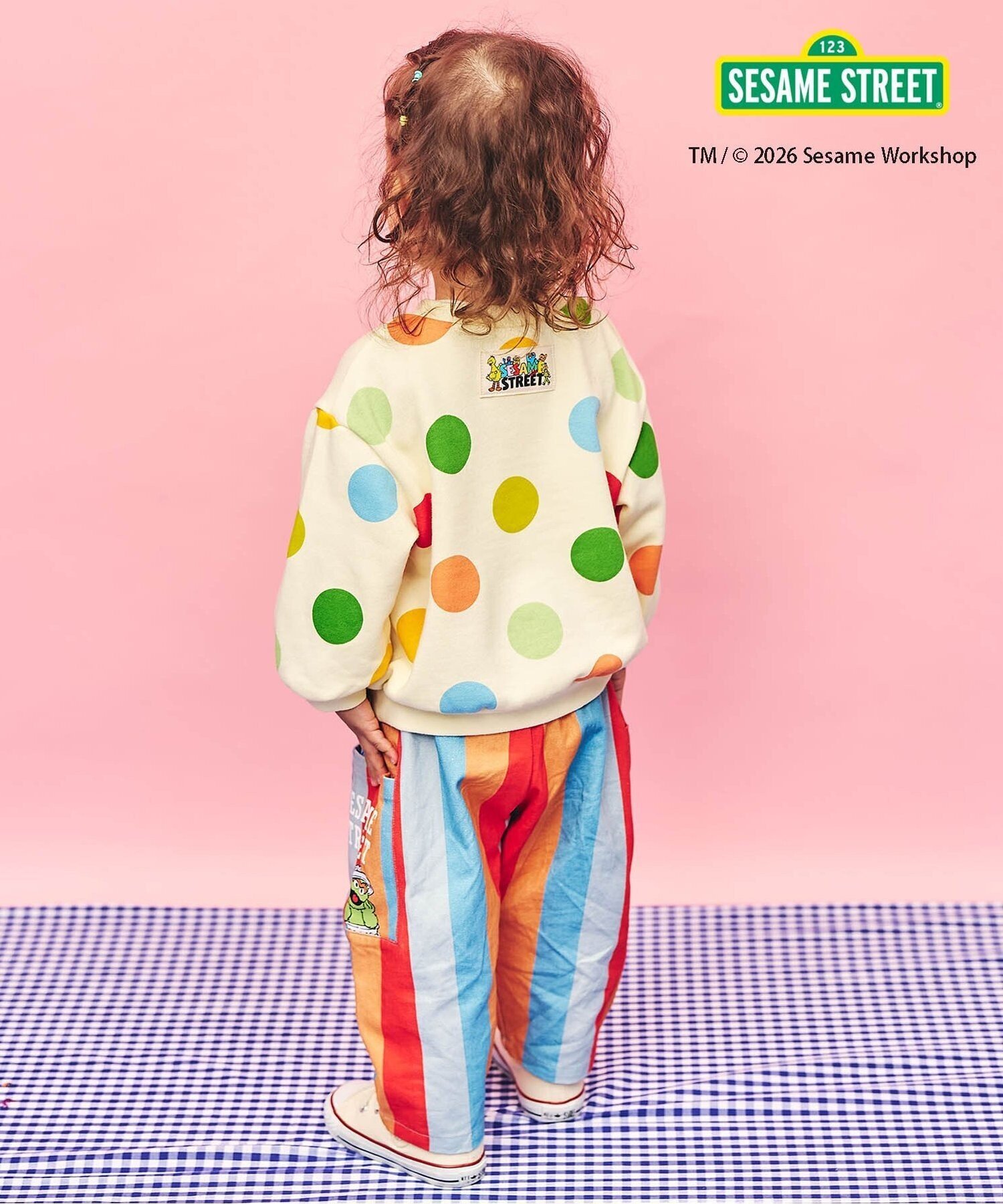 F.O.Online Store｜セサミストリート 総柄ポケットトレーナー
