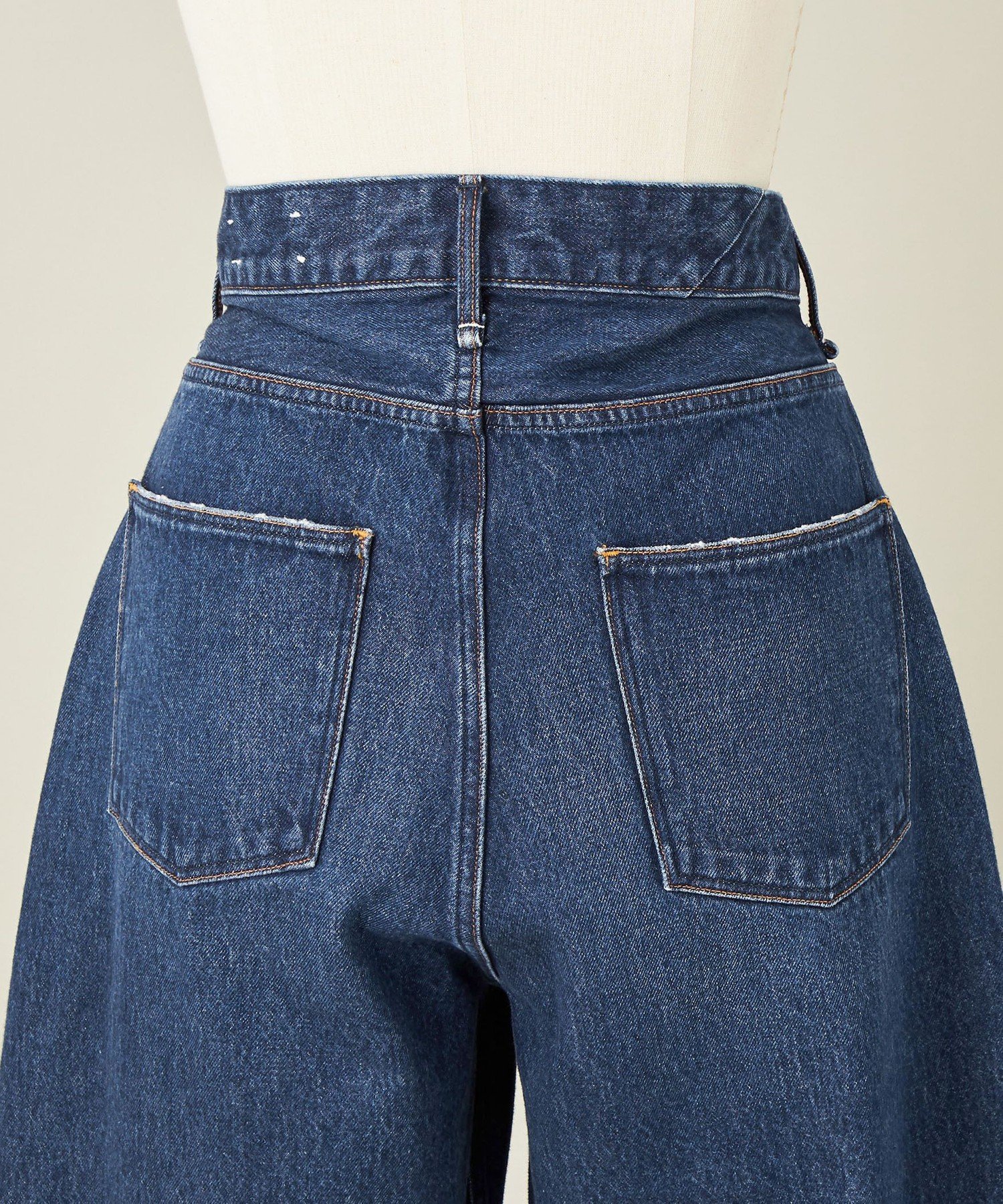 UNITED ARROWS｜【別注】<upper hights for conte>タックデニムパンツ