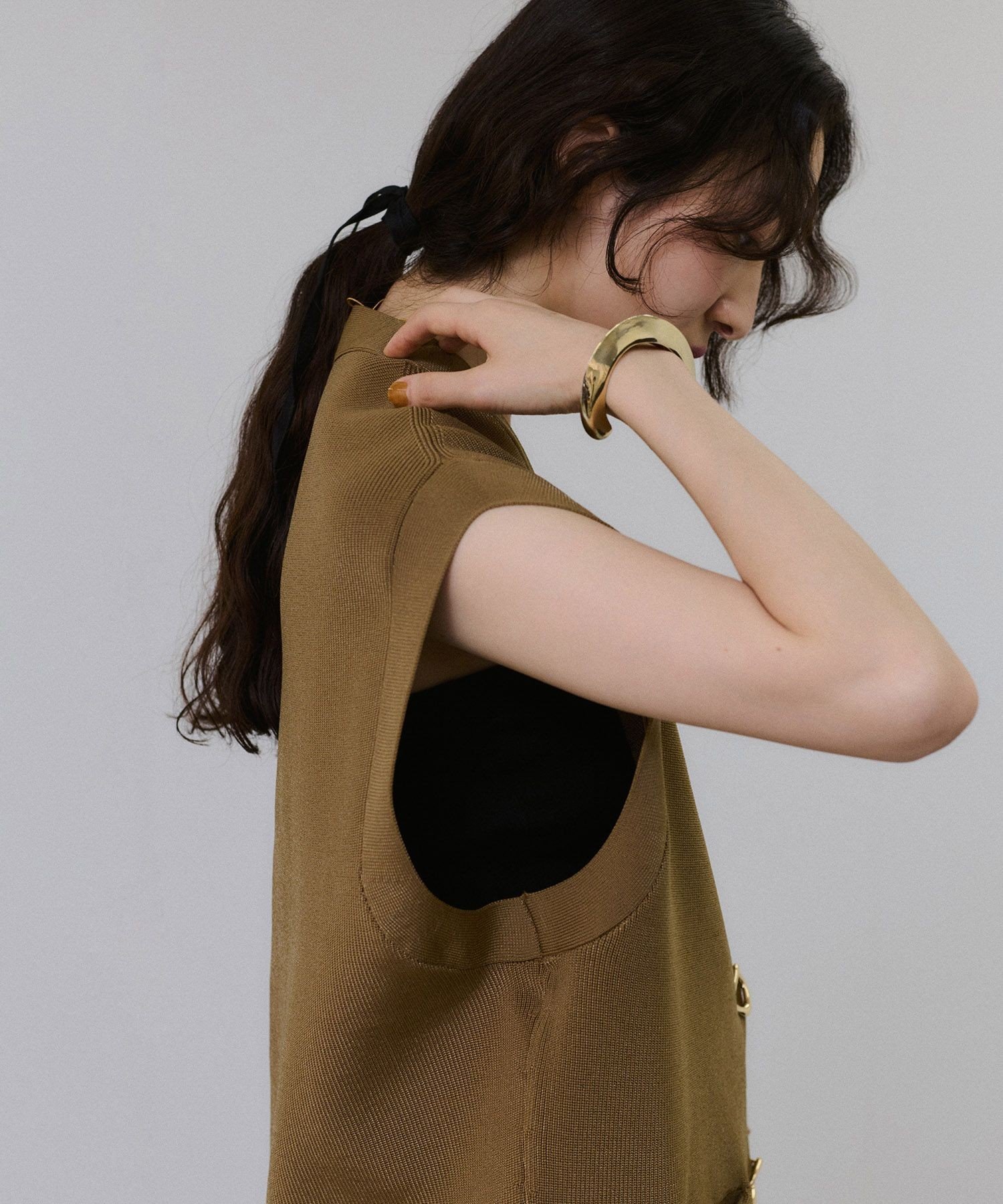 ADAM ET ROPE'｜【サステナブル】ミドルニットジレ | Rakuten Fashion