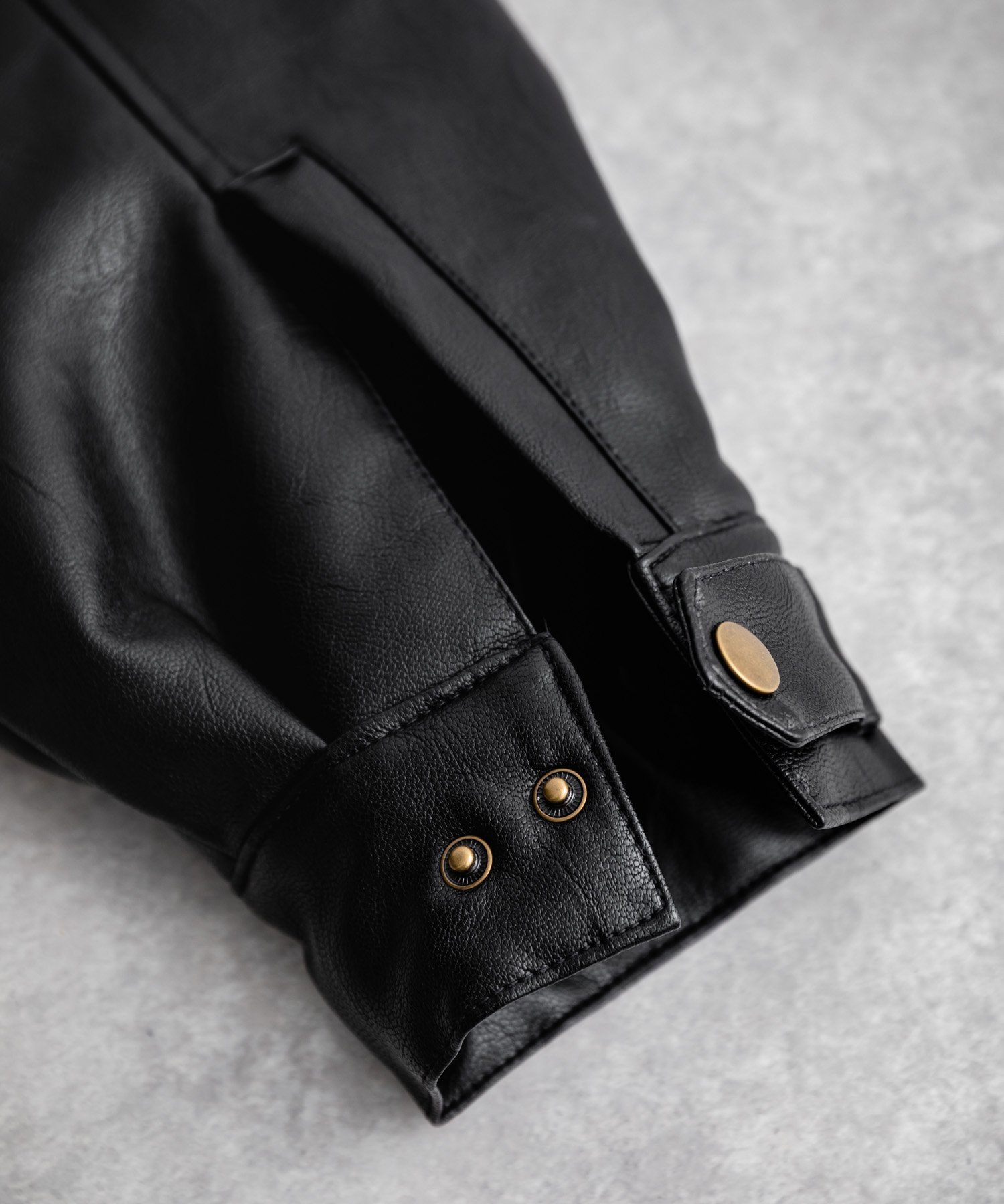 Rocky Monroe｜PUレザー A-2型中綿フライトブルゾン | Rakuten Fashion