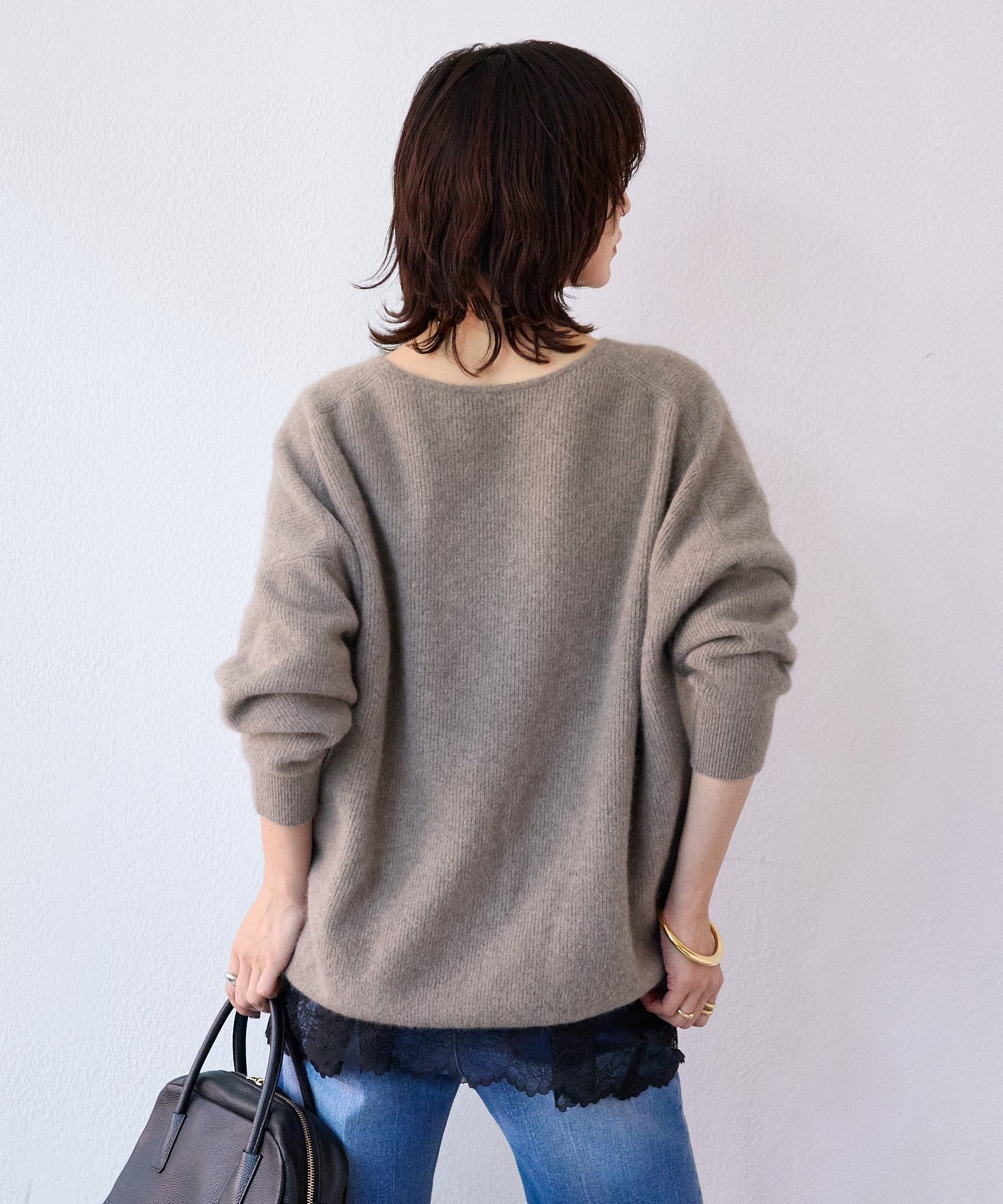 RIVE DROITE｜【抜け感シルエット】ヘアリーウール片畦Vネックニット