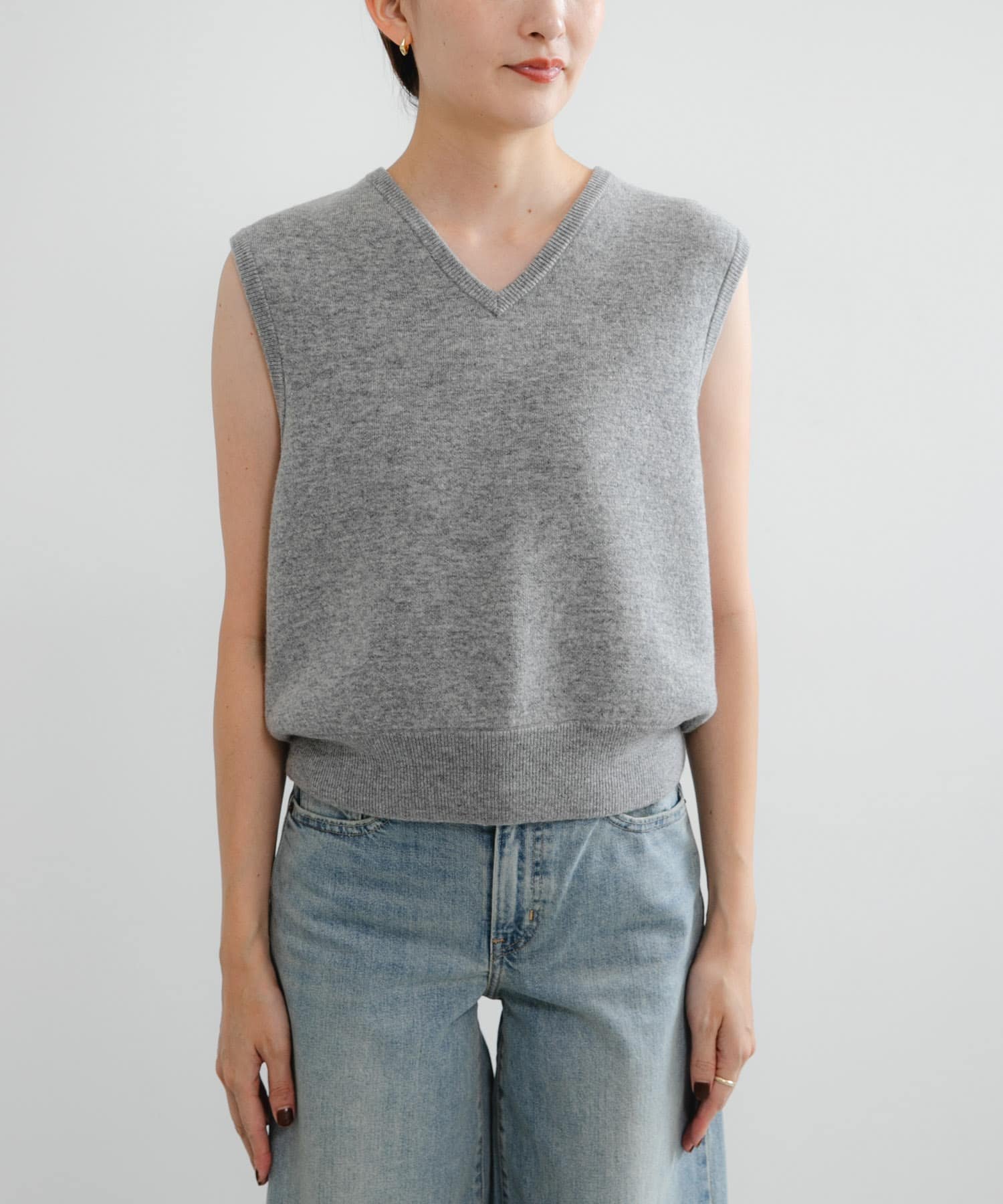 URBAN RESEARCH｜ウールカシミヤVネックニットベスト | Rakuten