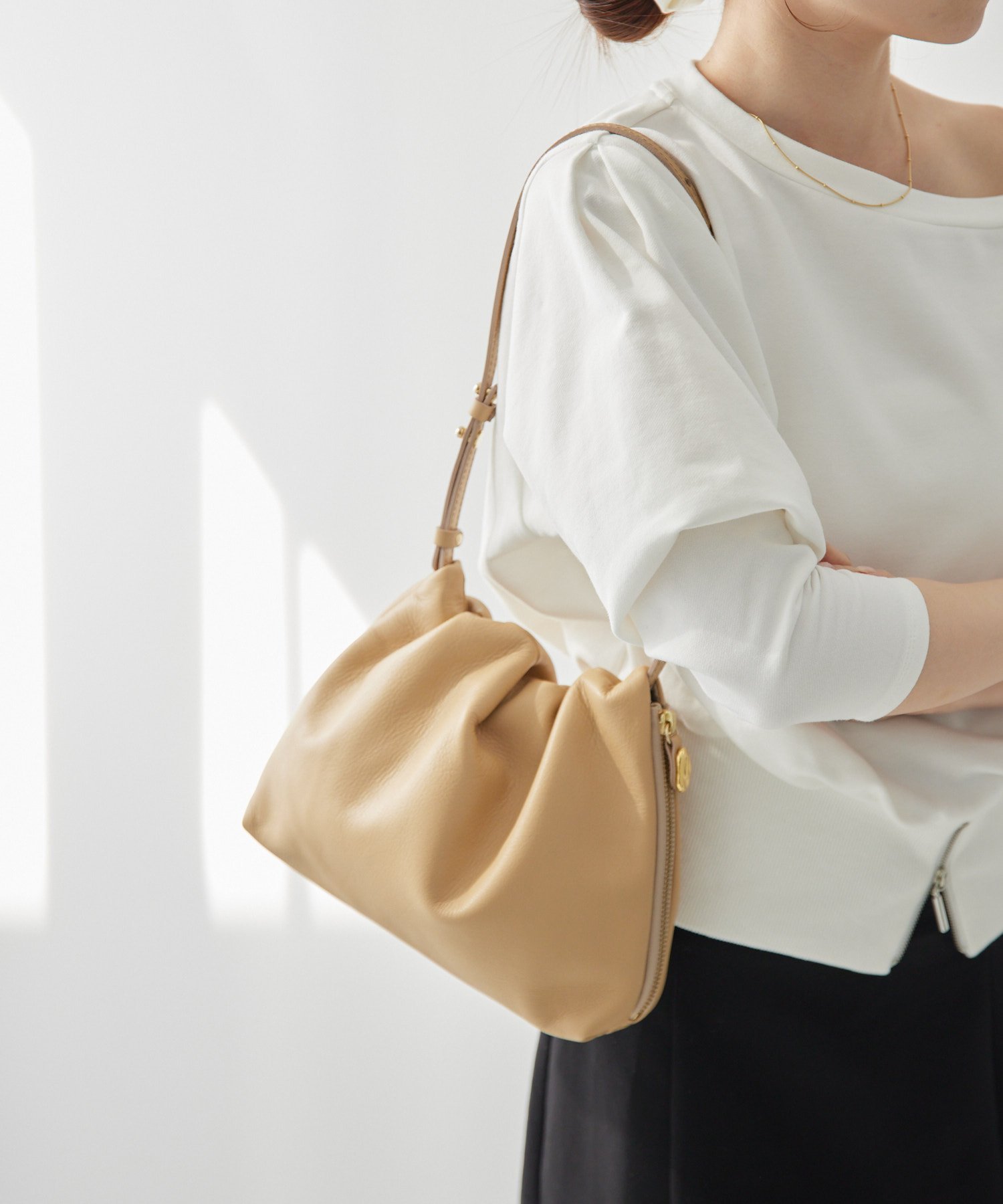 gemeil｜【累計販売1万本突破】レザーワンハンドルバッグ (CE-1014