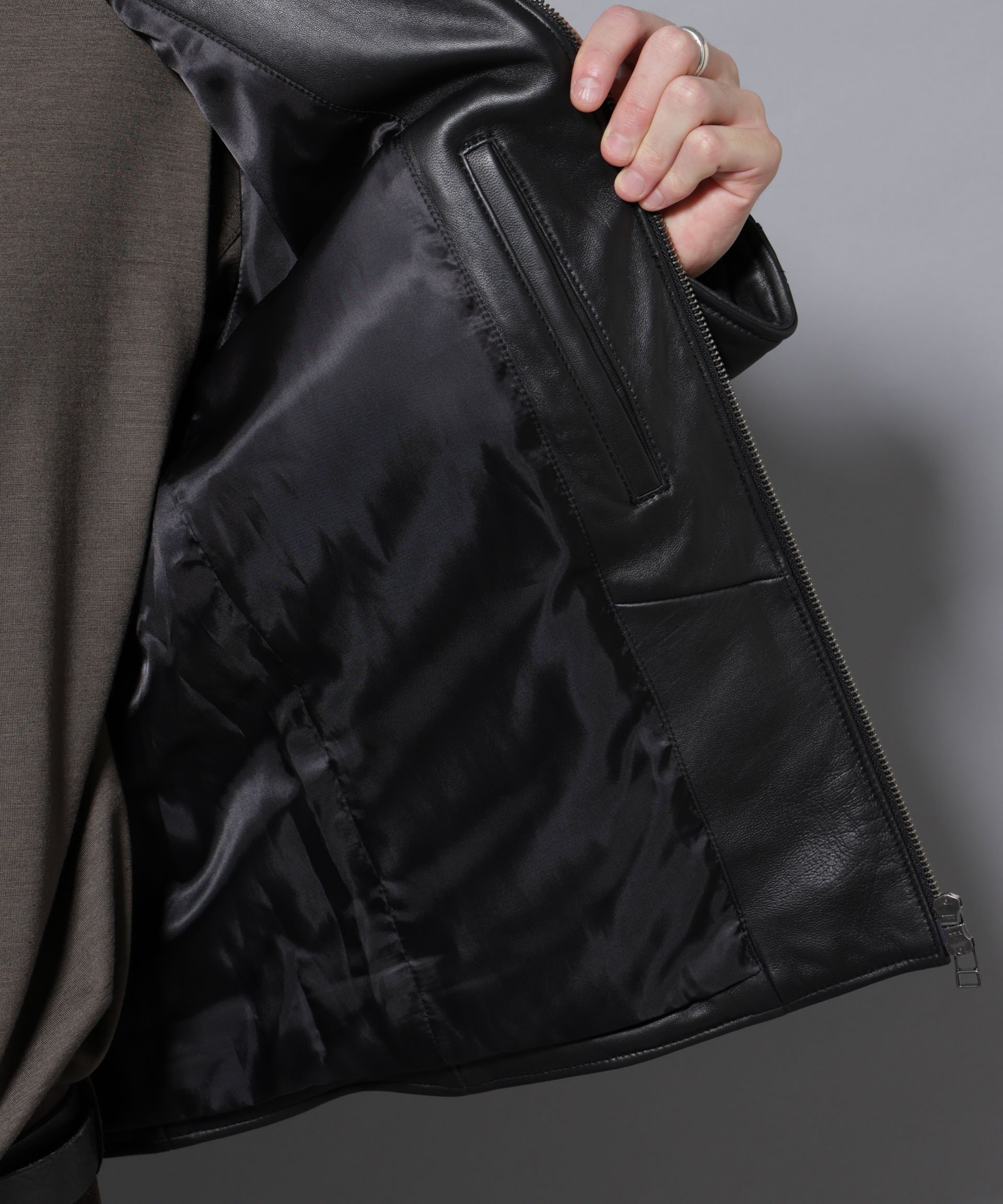 NANO universe｜バンドカラーレザーシングルライダースジャケット