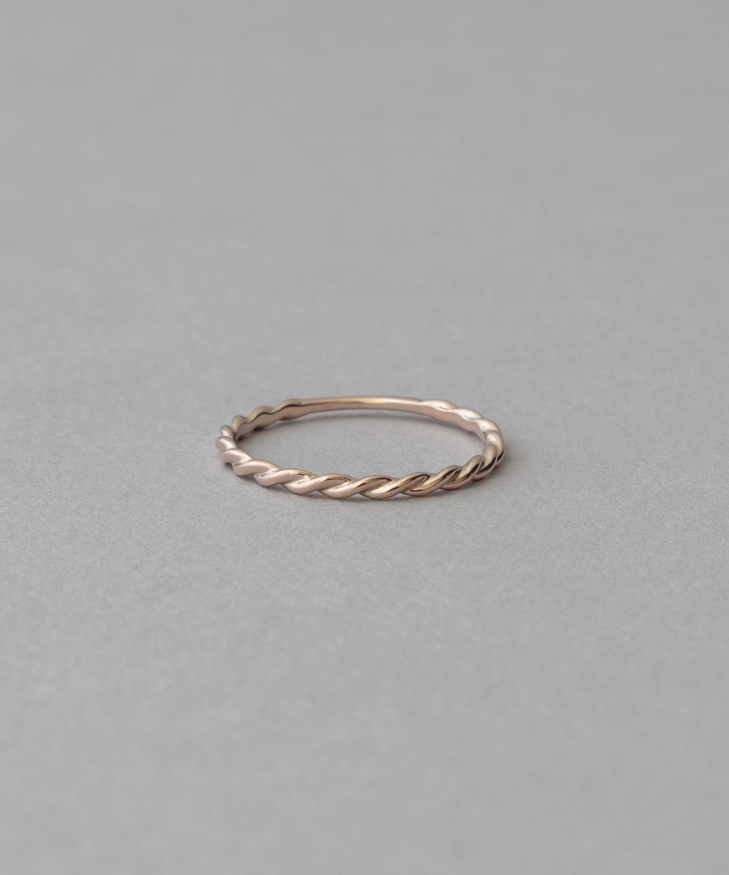 ete｜K10 クレール トライアングルカットリング | Rakuten Fashion