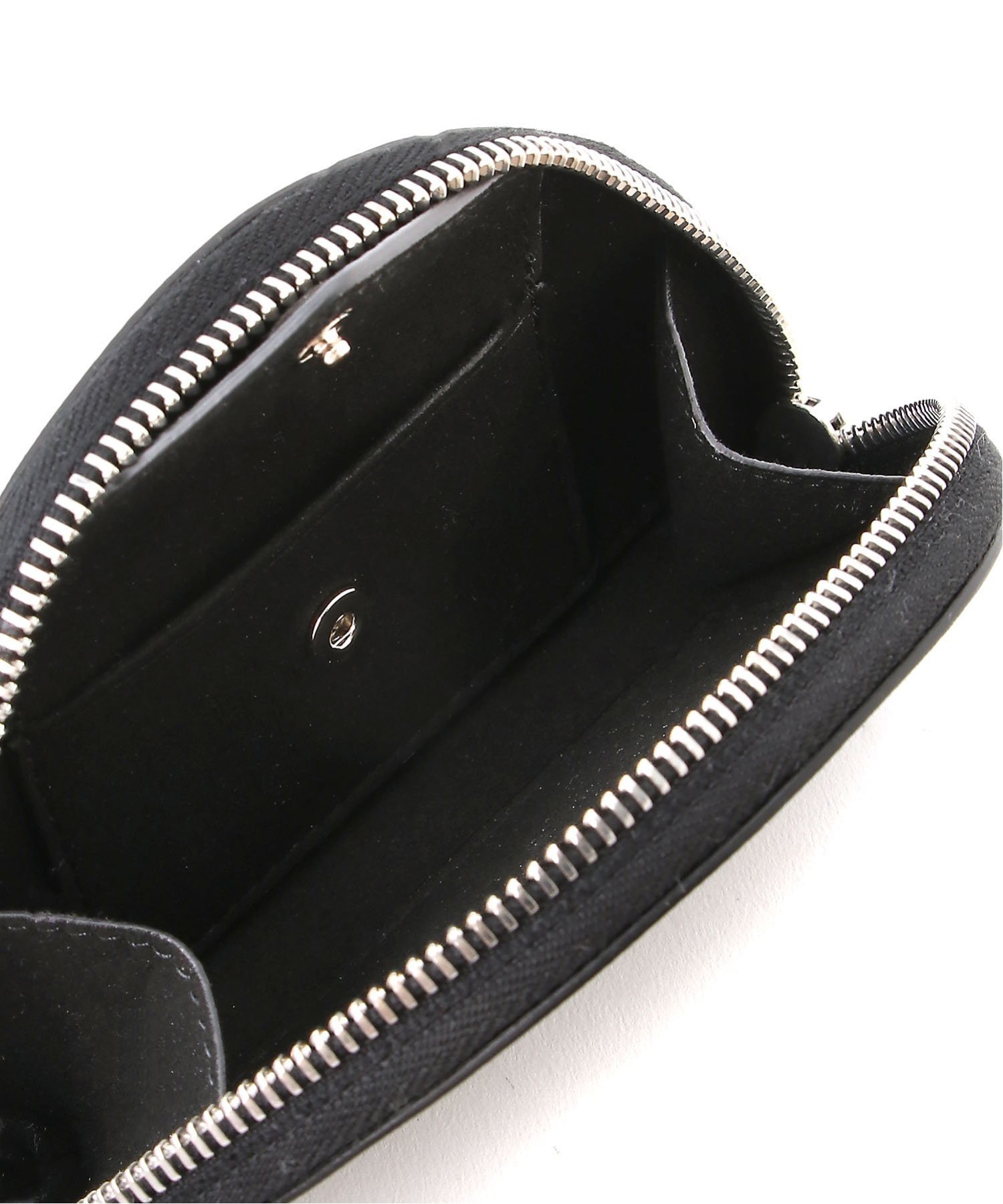 Maison Margiela(メゾンマルジェラ)｜ハーフムーンクラッチバッグ