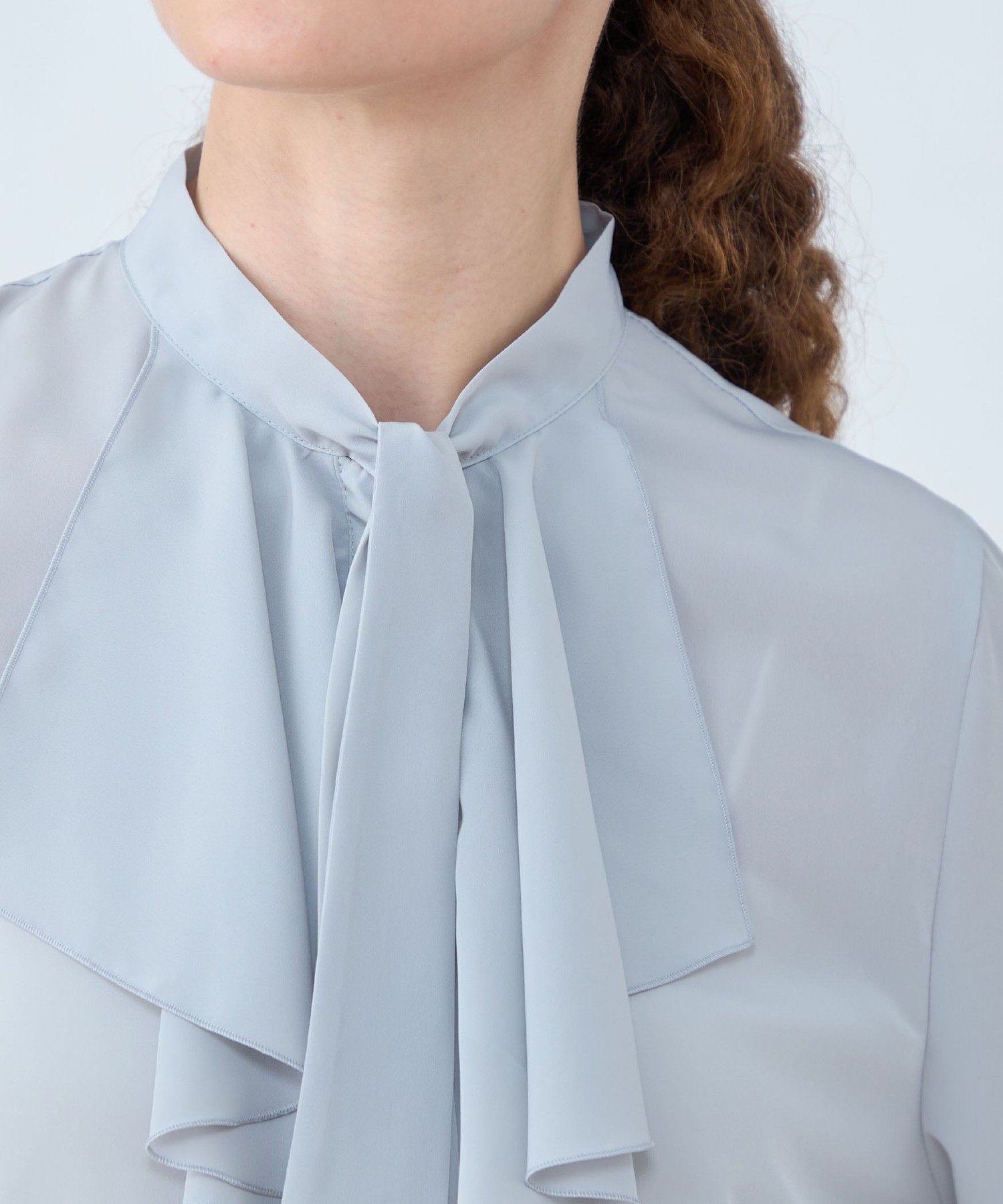 TOMORROWLAND｜クリアデシン フリルボウタイブラウス | Rakuten