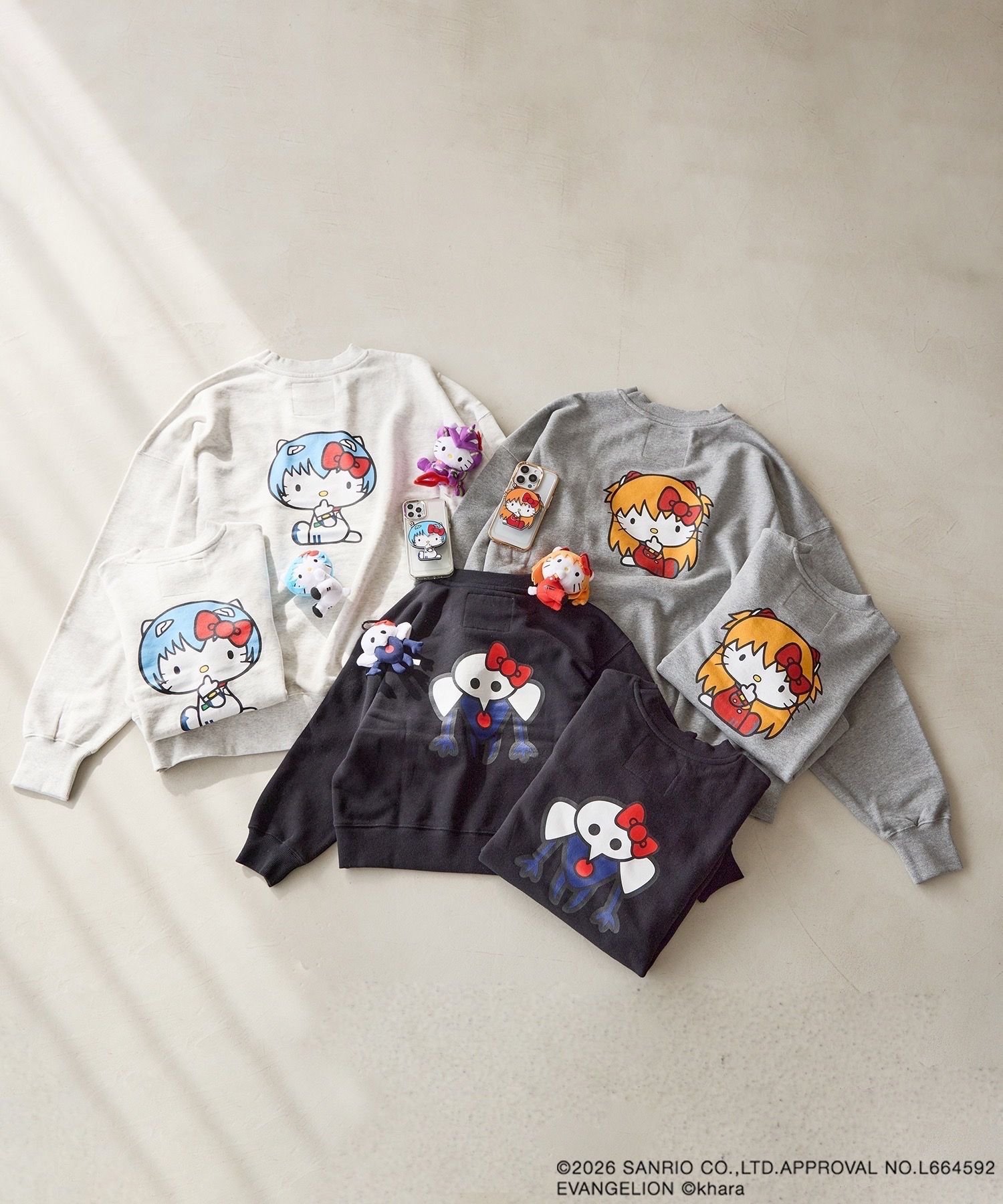 LOWRYS FARM｜【EVA x HELLO KITTY】トイキーホルダー | Rakuten
