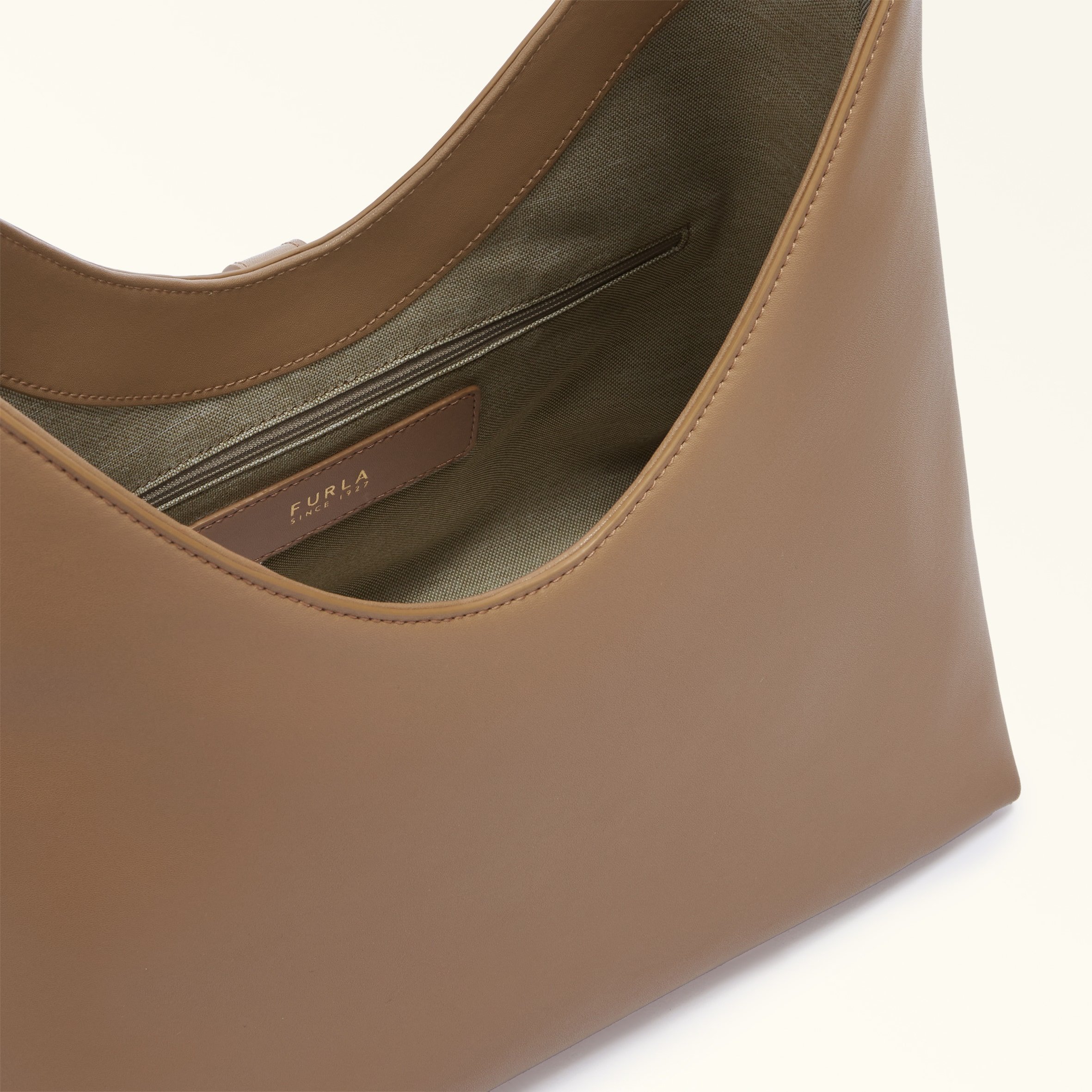 FURLA｜【公式】フルラ ゴッチャ ホーボーバッグ M | Rakuten Fashion