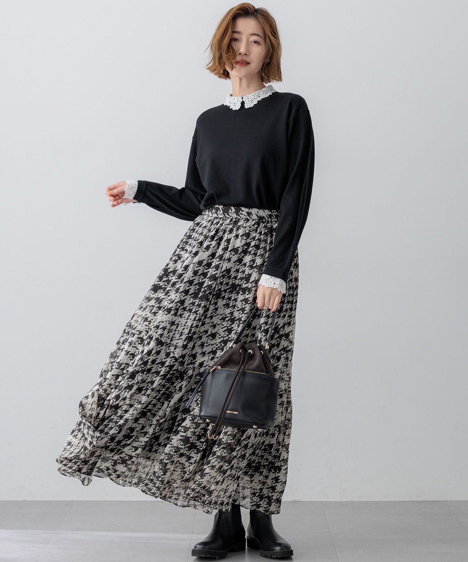 23区｜【洗える】エンブロイダリー フラワーレースコンビ ニット