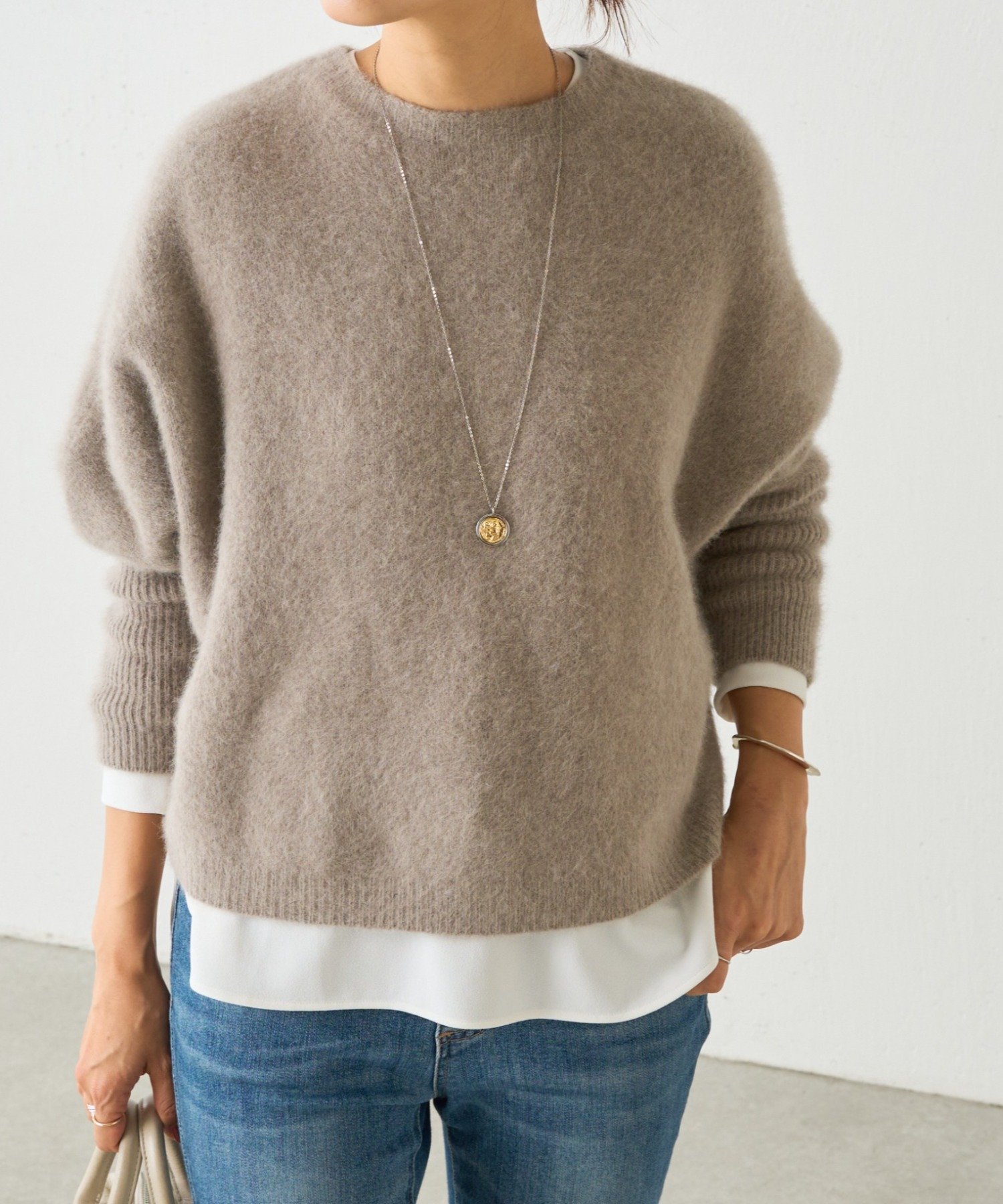 BEARDSLEY｜FOXウール後ろボタンニット | Rakuten Fashion(楽天