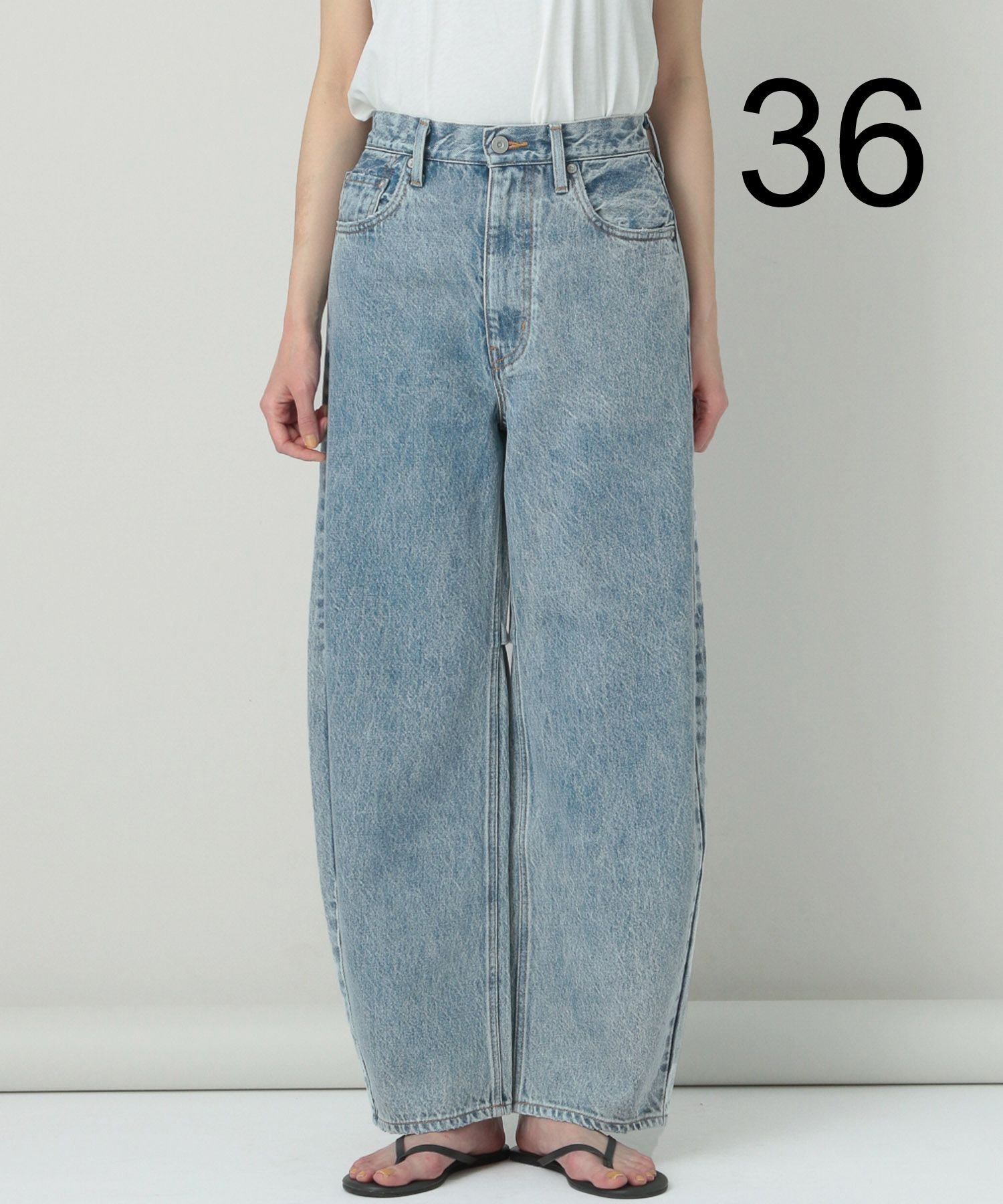 Curensology ＜&RC＞カーヴィーデニムパンツ サイズ38 Curensology(カレンソロジー)｜〈&RC〉カーヴィーデニムパンツ/ブルー