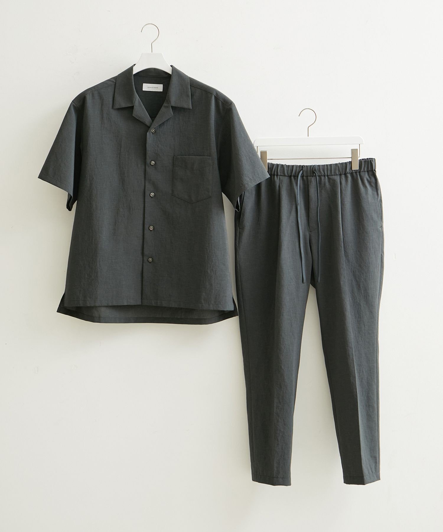 ADAM ET ROPE'｜【RIRANCHA】サマーセットアップ / オープンカラー