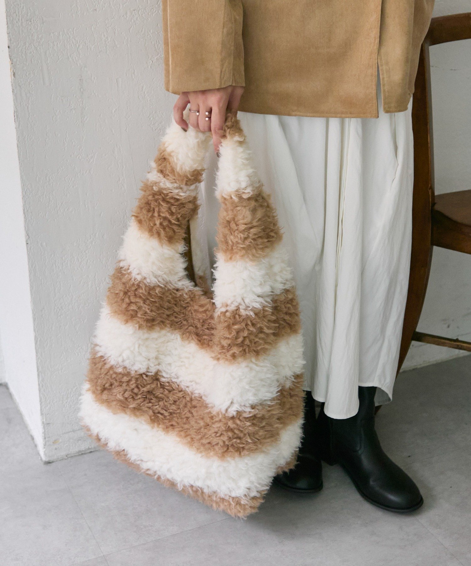 ear PAPILLONNER｜《A4サイズ対応》もこもこファーバッグ | Rakuten