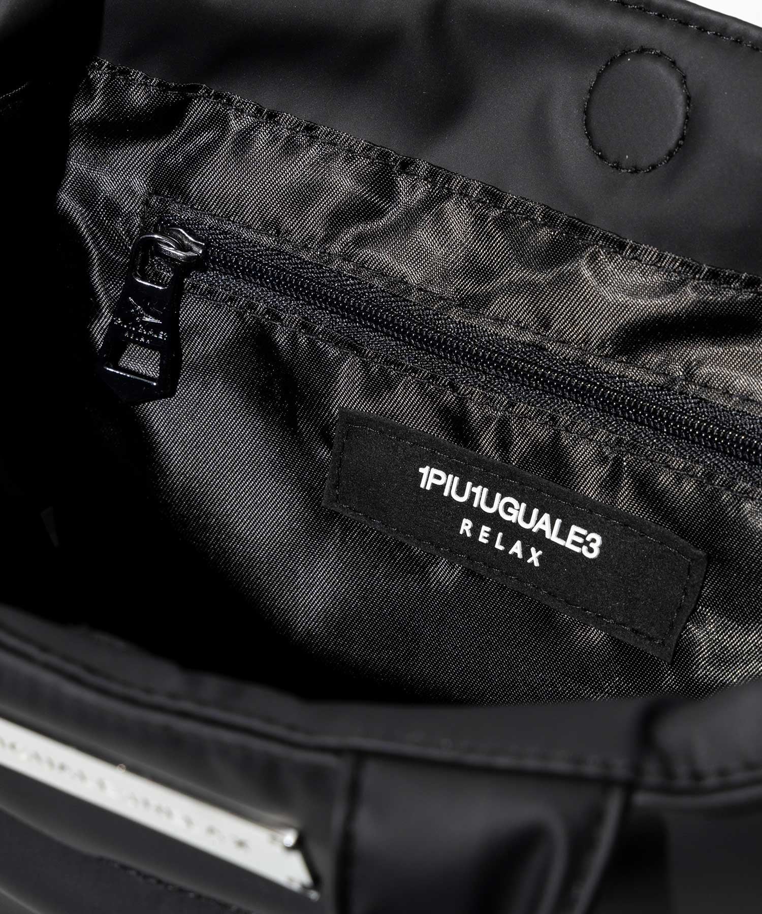 SHIFFON｜1PIU1UGUALE3 RELAX シルバーロゴプレートパデッドミニトート