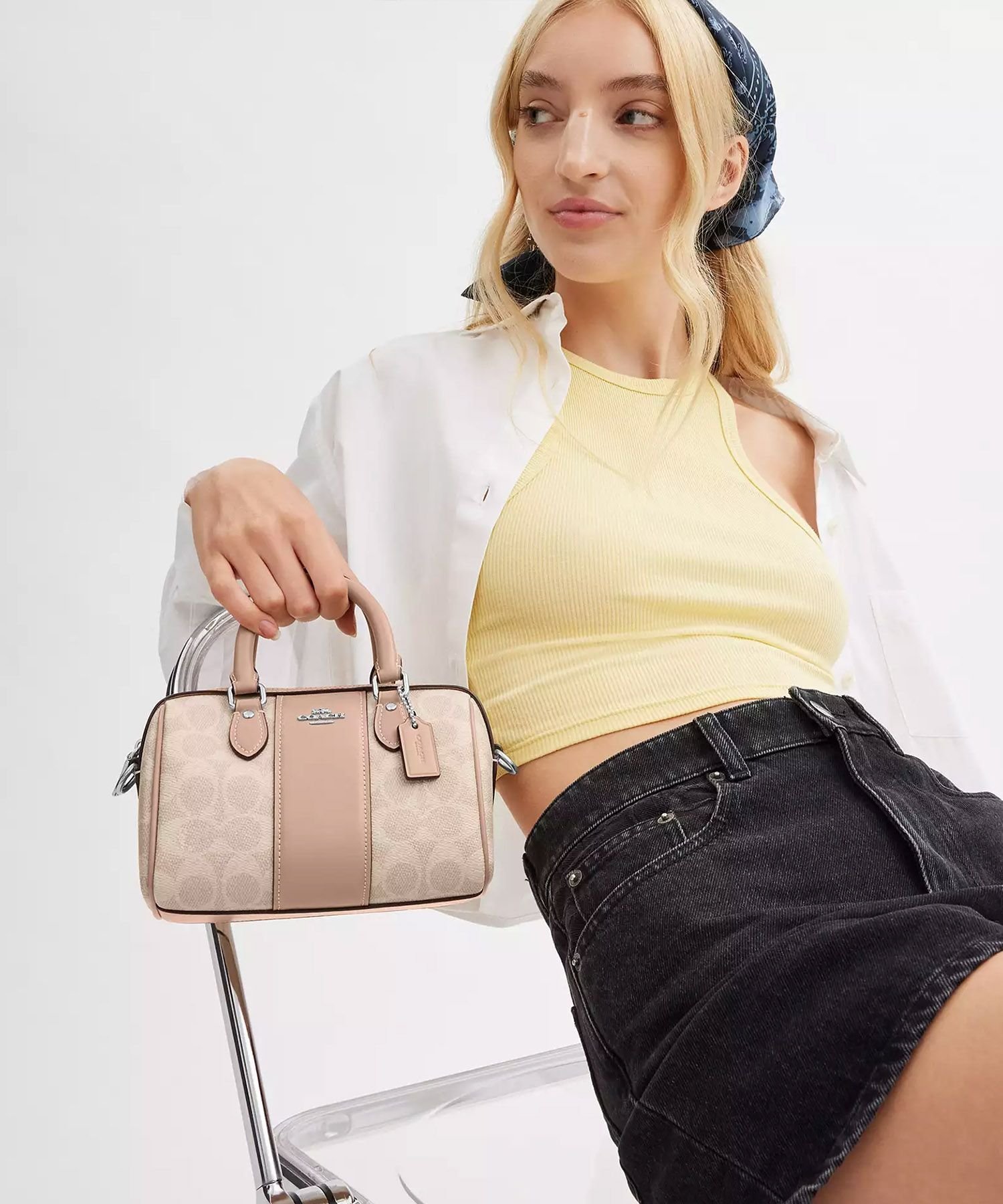 COACH OUTLET｜【公式】ミニ ローアン クロスボディ・シグネチャー